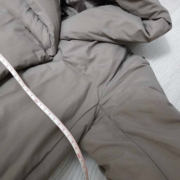 GAP Big Puff Coat - Like New Condition - Picture 12 of 13